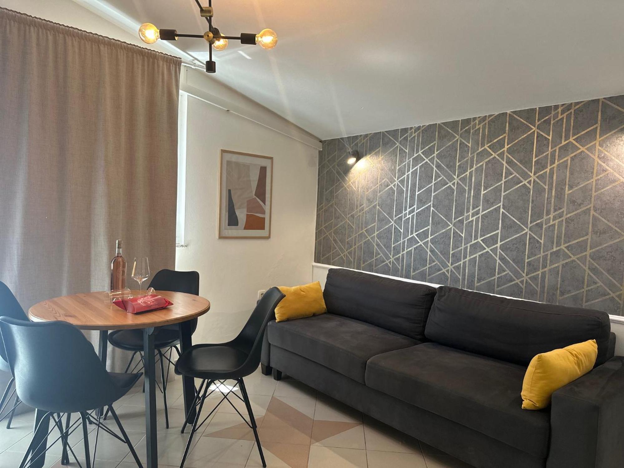 Apartments & Villa Tisno Обровац Экстерьер фото