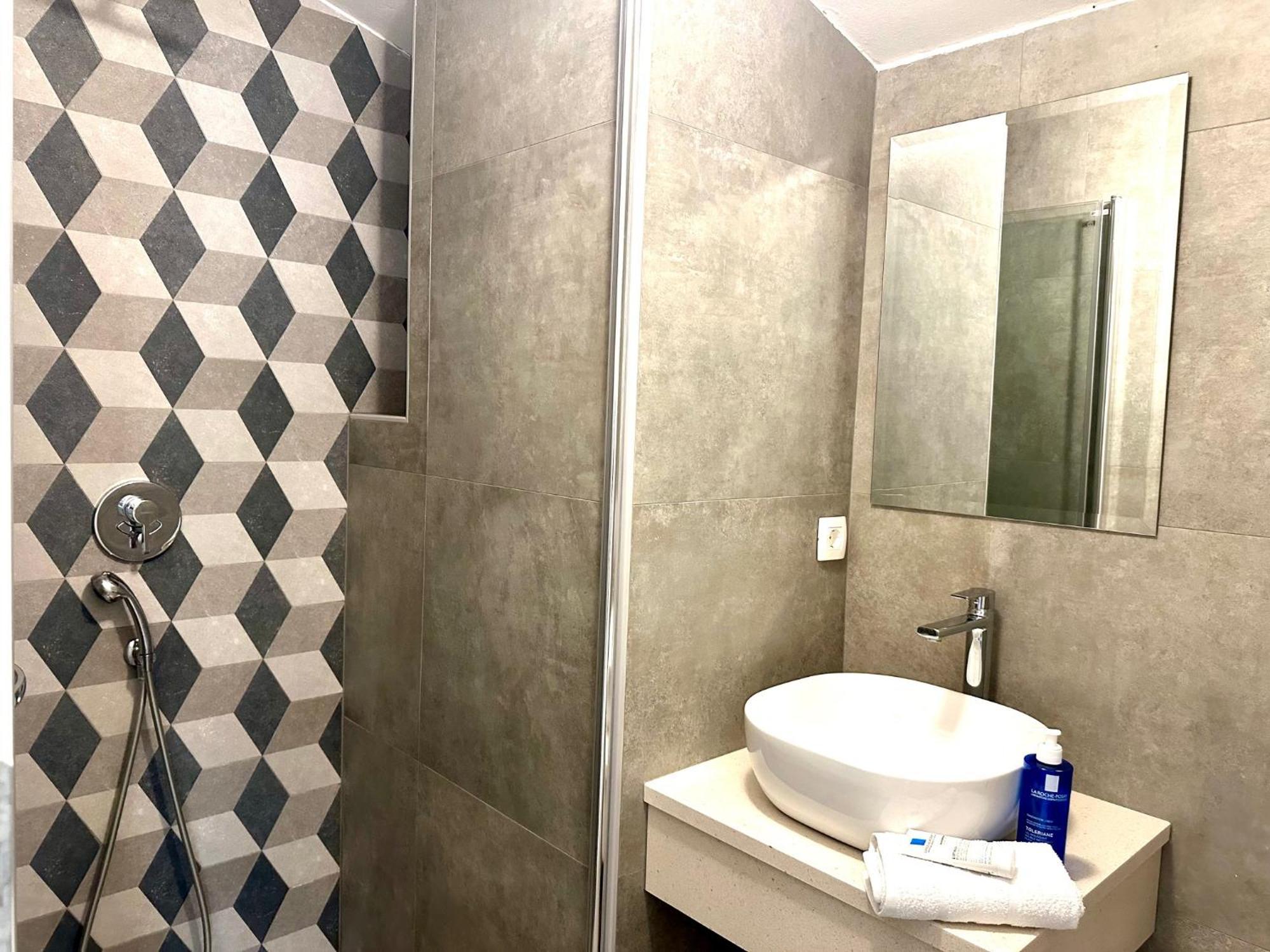 Apartments & Villa Tisno Обровац Экстерьер фото